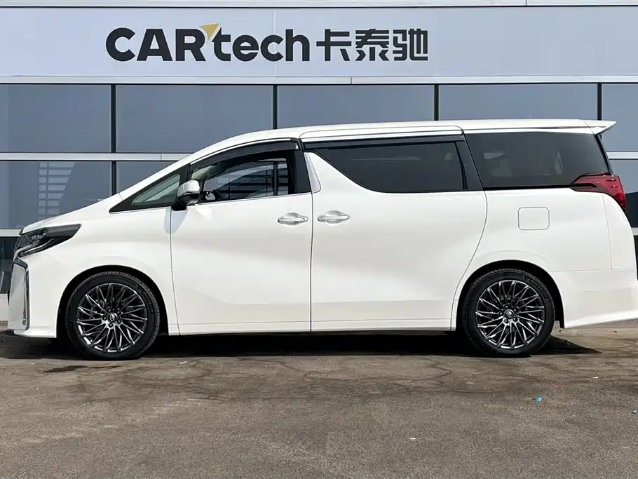 Toyota Alphard 2016 — фото 5