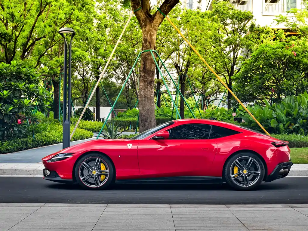Ferrari Roma 2021 — фото 3