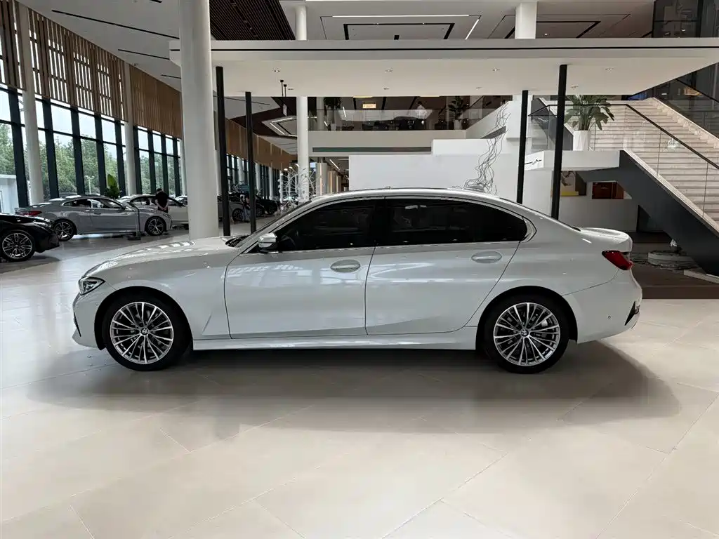 BMW 3 Series 2019