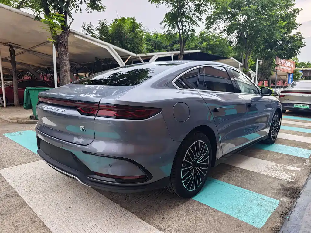 BYD Han 2022
