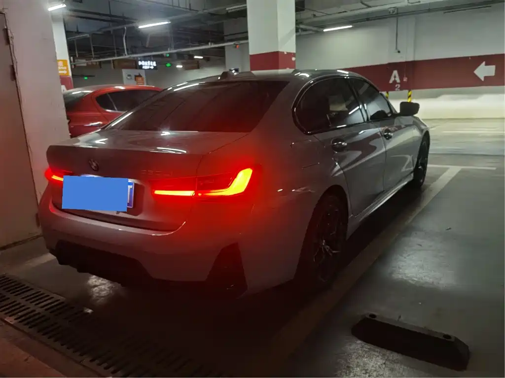 BMW 3 Series 2025