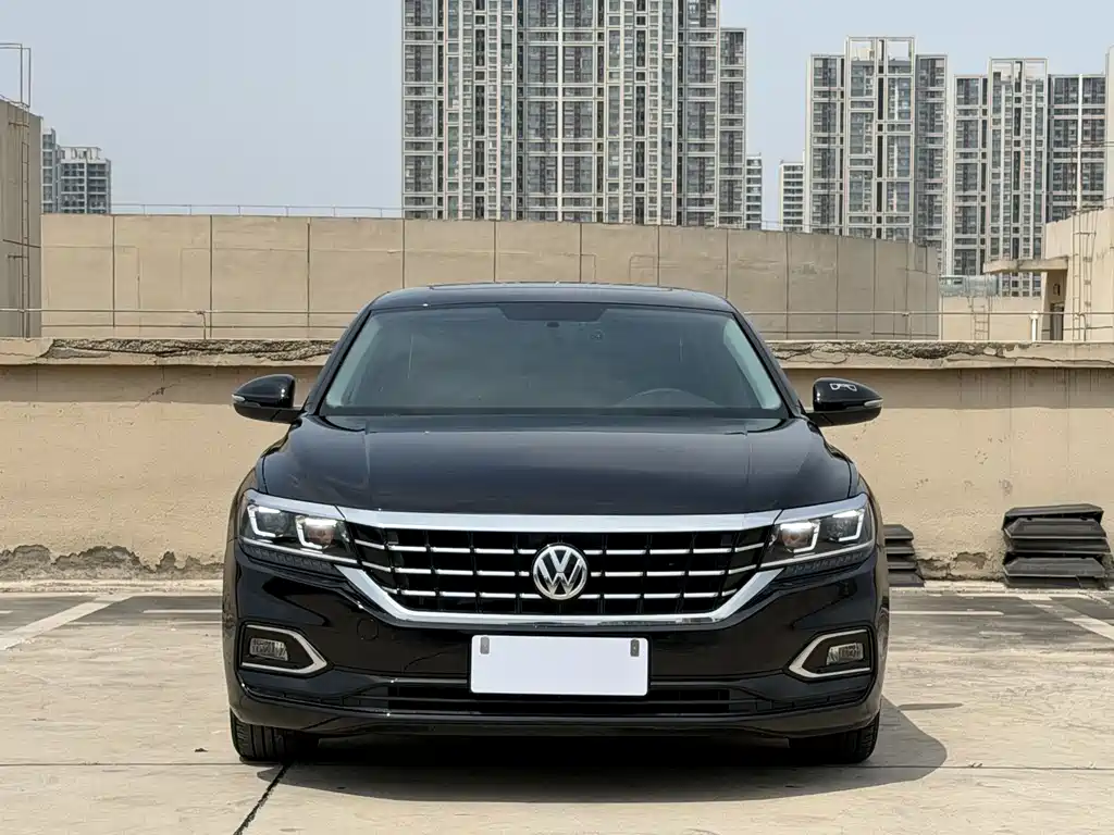 Volkswagen Passat 2021