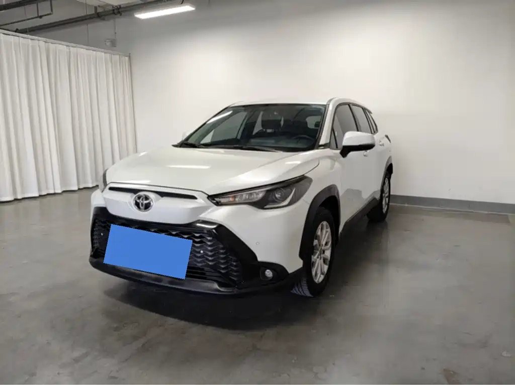 Toyota Frontlander 2024
