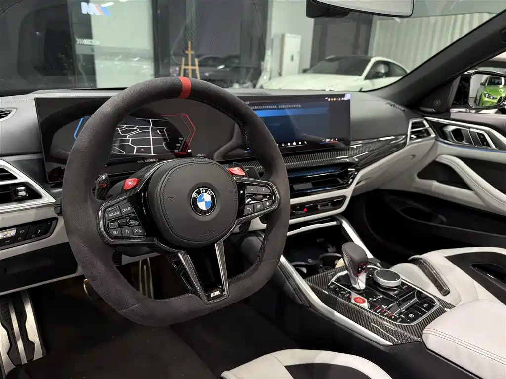 BMW M4 2025 — фото 9