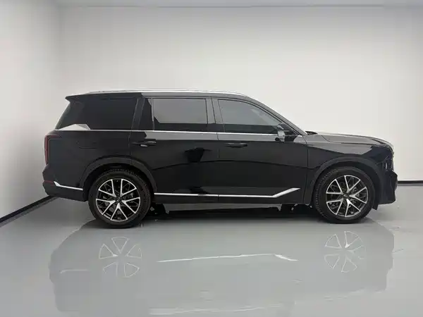 GAC Trumpchi GS8 2025