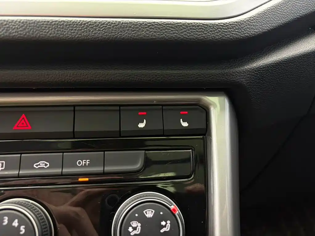 Volkswagen T-Roc 2022 — фото 21
