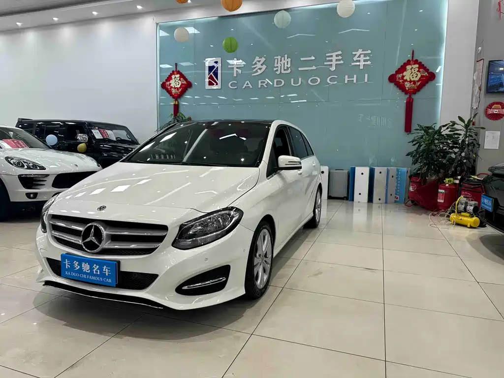 Mercedes-Benz B-Class 2018 — фото 1