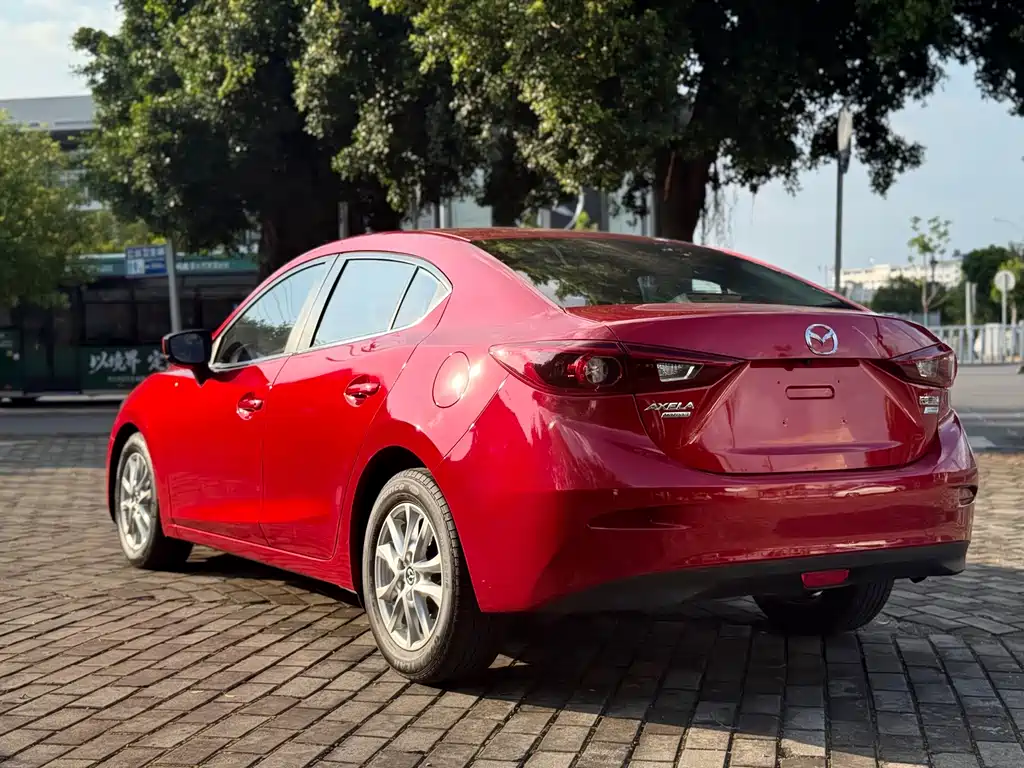 Mazda 3 Axela 2019