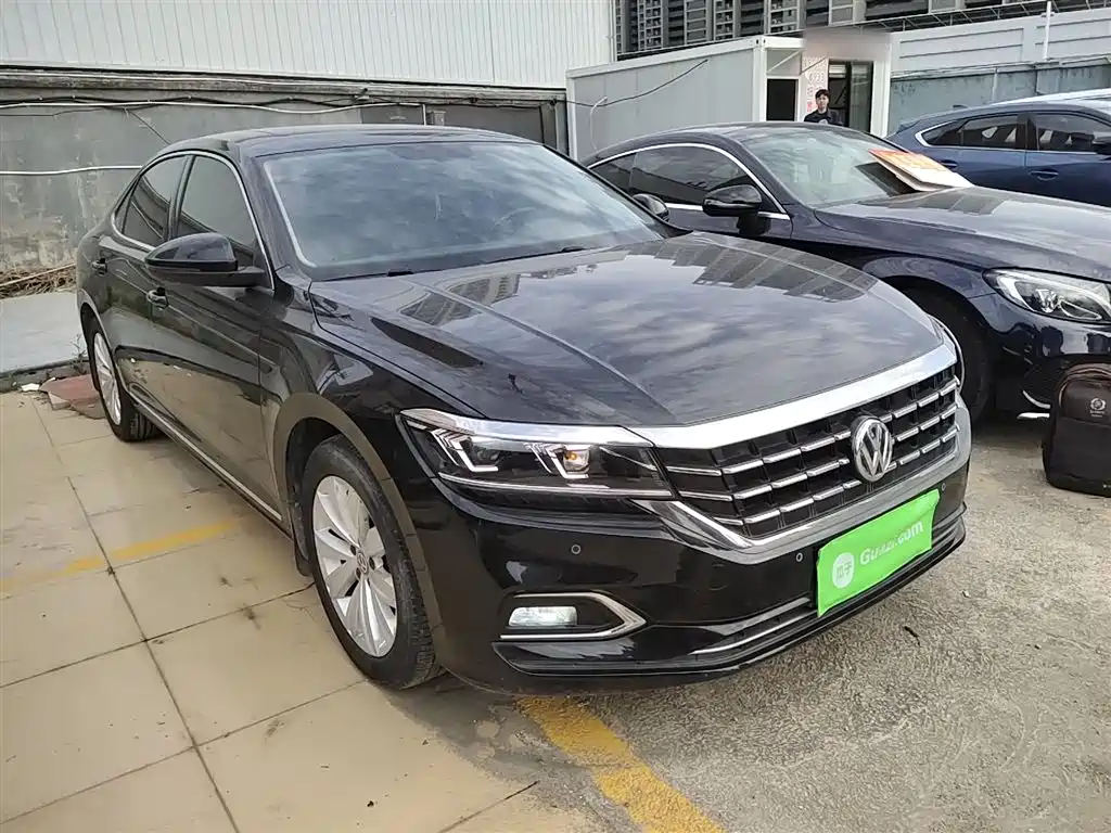 Volkswagen Passat 2020 — фото 22
