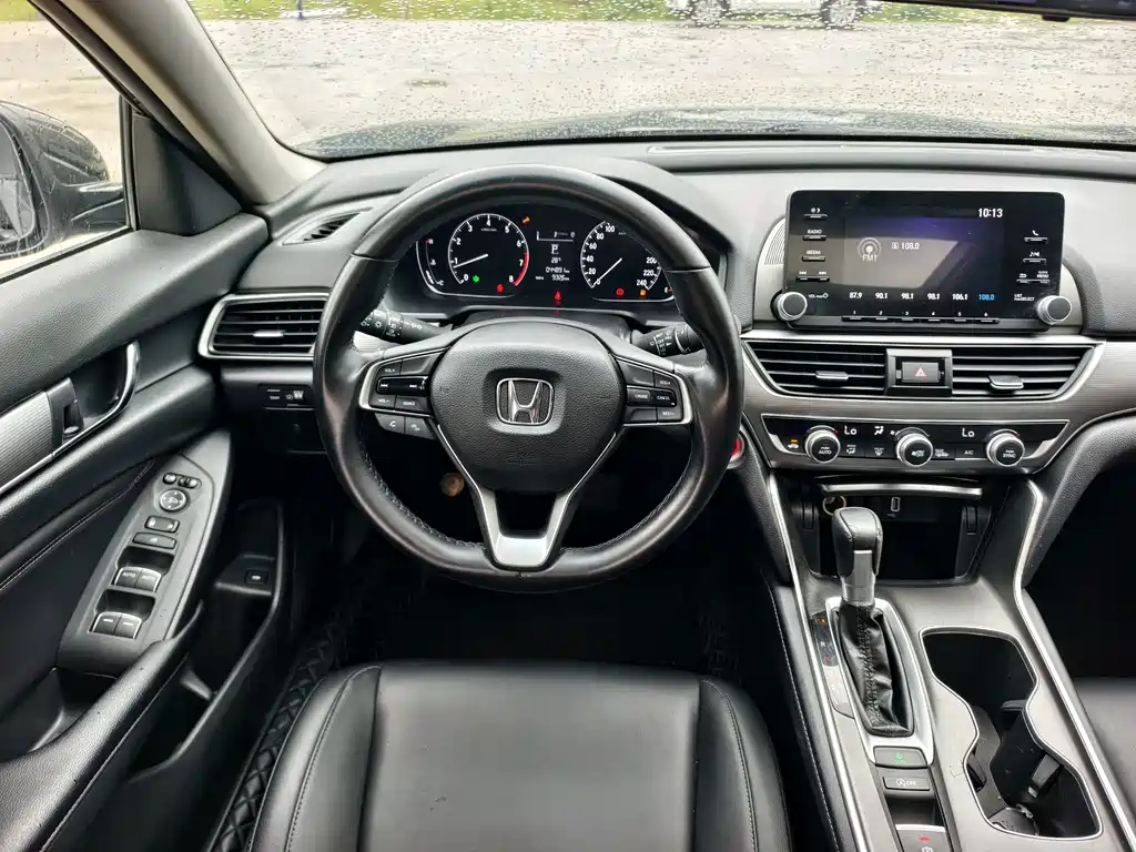 Honda Accord 2021 — фото 11