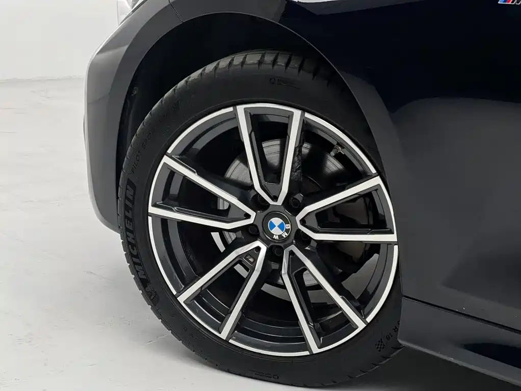 BMW 3 Series 2022 — фото 12