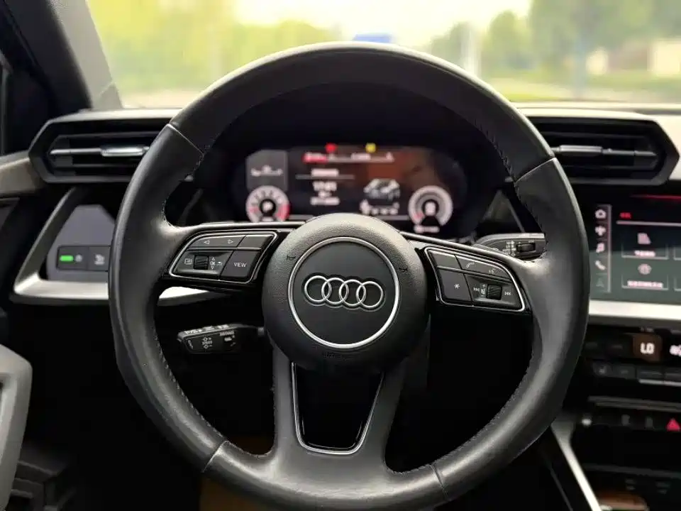 Audi A3 2022 — фото 13