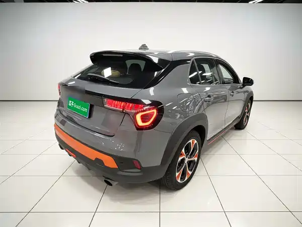 Lynk & Co 02 2019