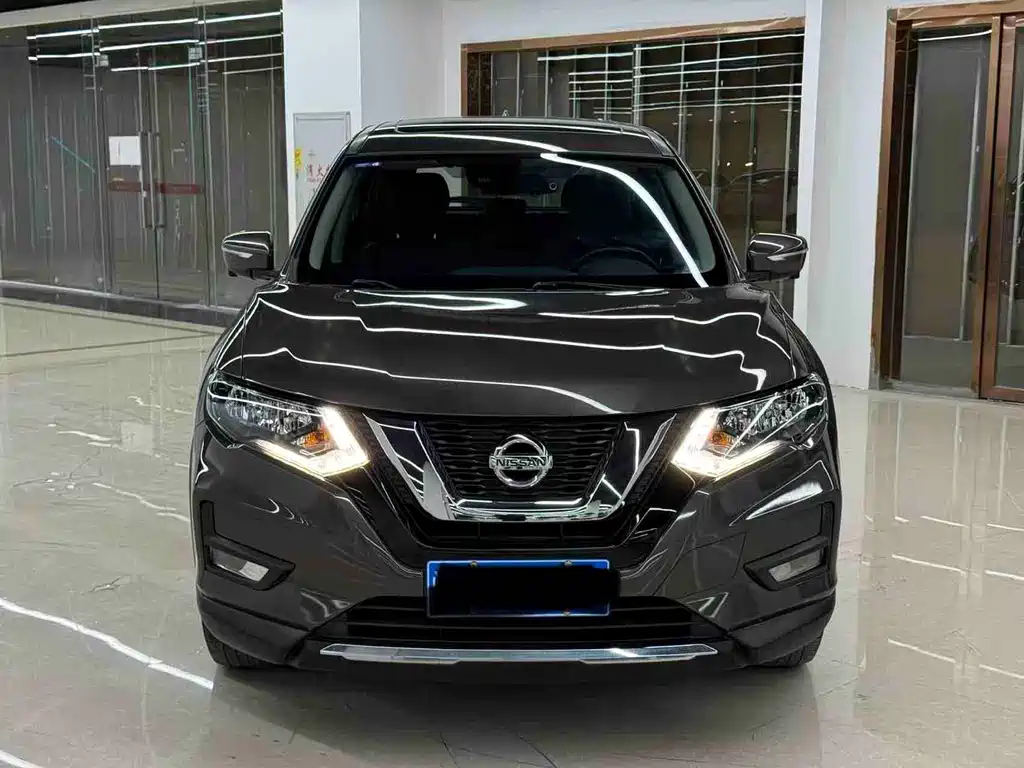 Nissan X-Trail 2020 — фото 2