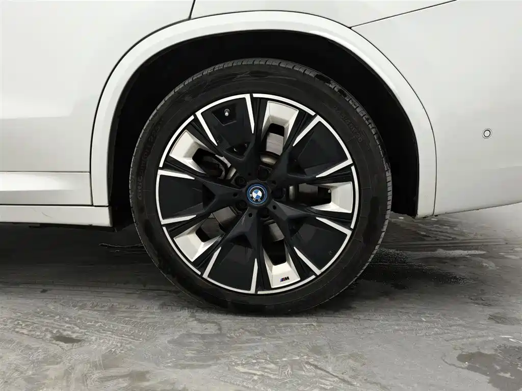 BMW iX3 2022 — фото 15
