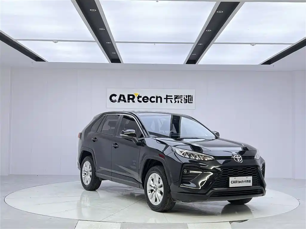 Toyota Wildlander 2023 — фото 2