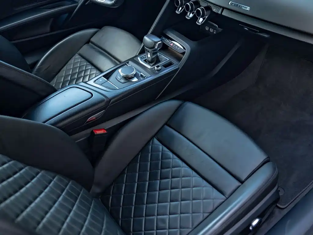 Audi R8 2017 — фото 13