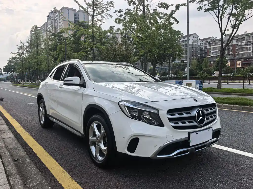 Mercedes-Benz GLA 2018