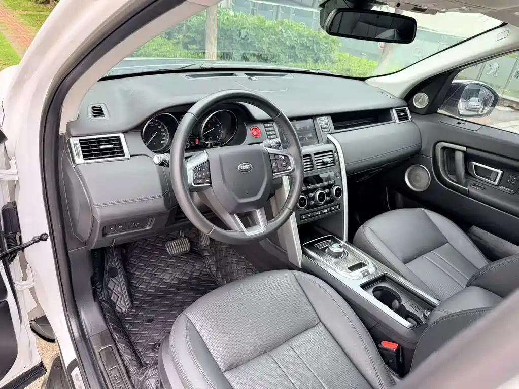 Land Rover Discovery Sport 2018 — фото 20