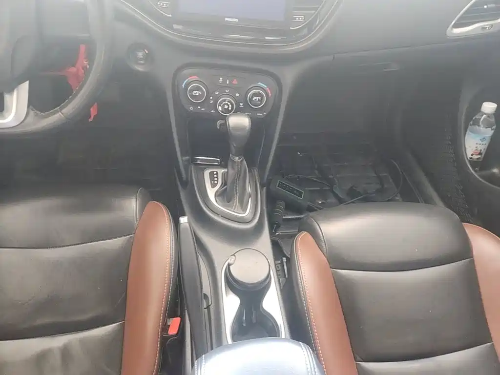 Fiat Viaggio 2015 — фото 14