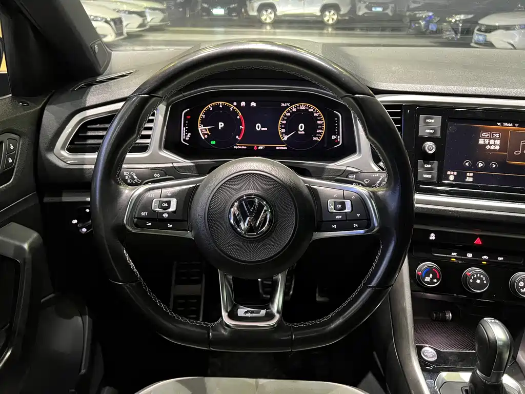 Volkswagen T-Roc 2020 — фото 13