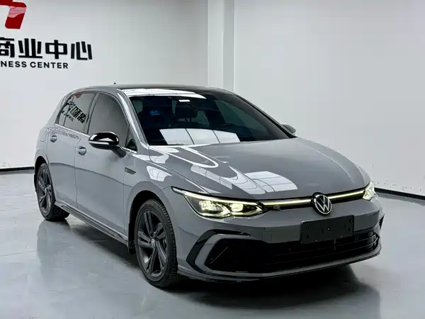 Volkswagen Golf 2023