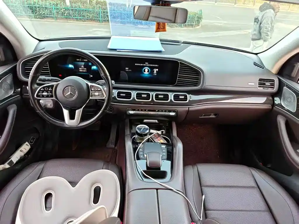 Mercedes-Benz GLE 2023 — фото 2