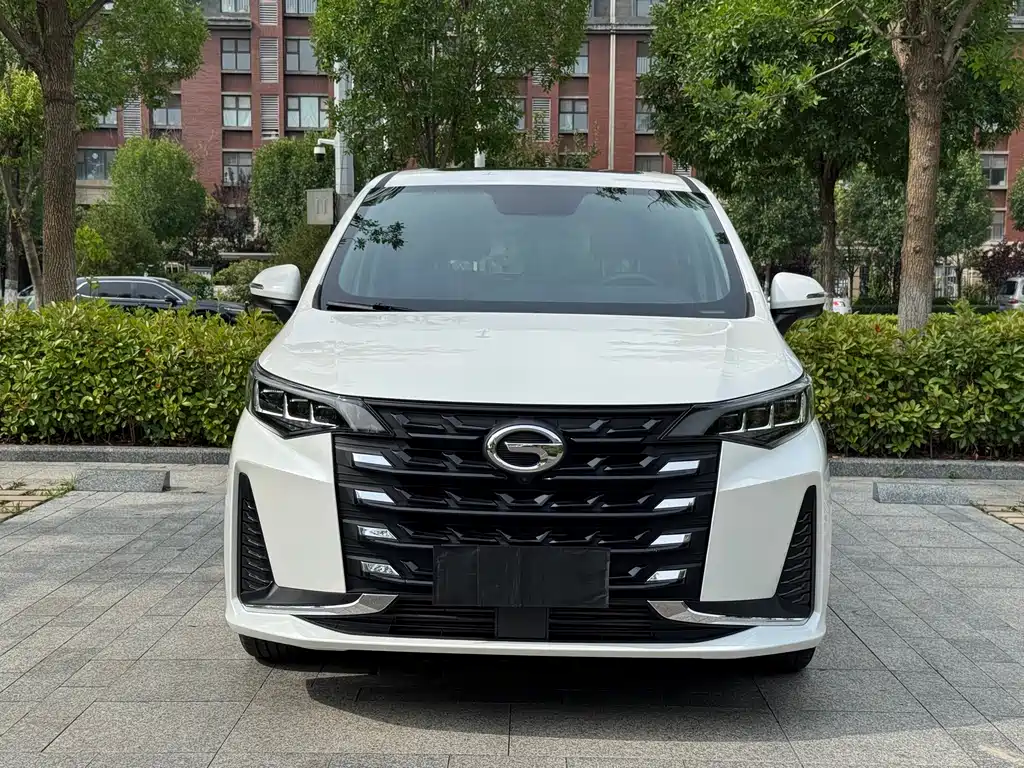GAC Trumpchi M6 2022 — фото 2
