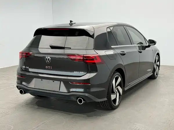 Volkswagen Golf GTI 2022
