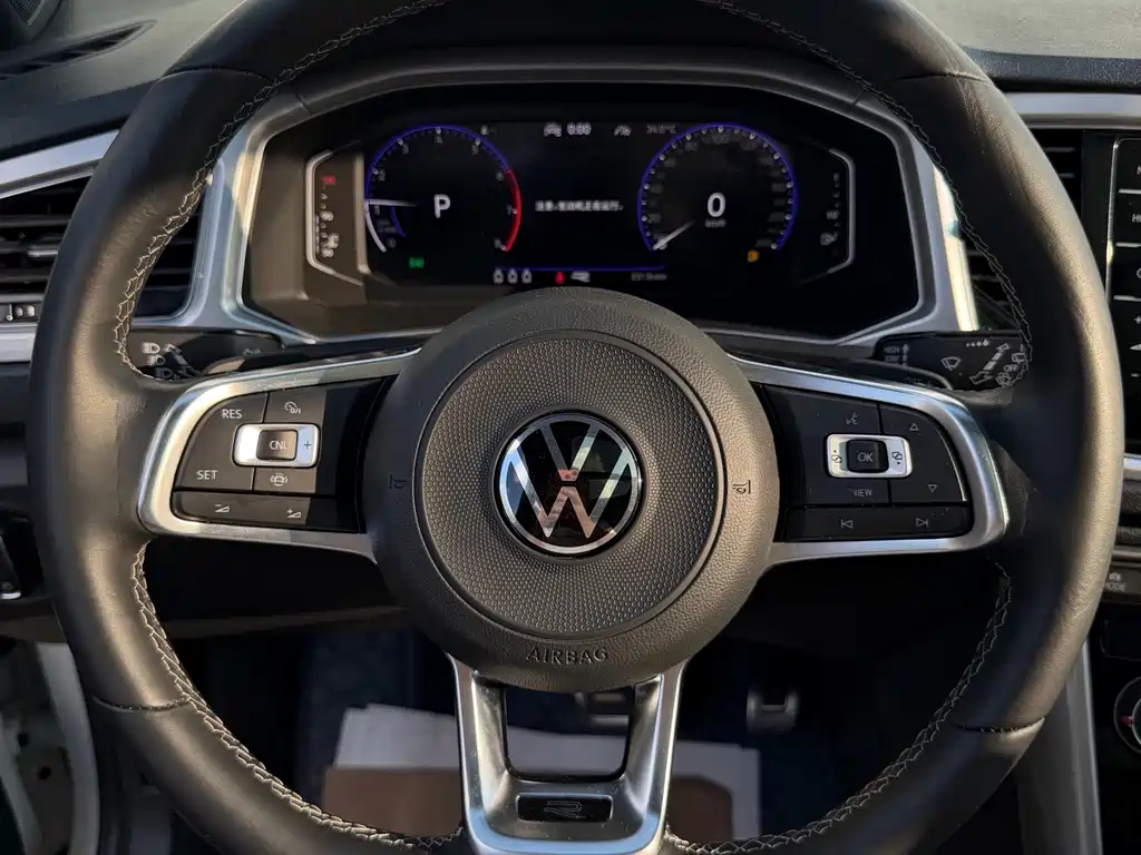 Volkswagen T-Roc 2022 — фото 24