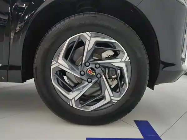 Hongqi HS3 2023