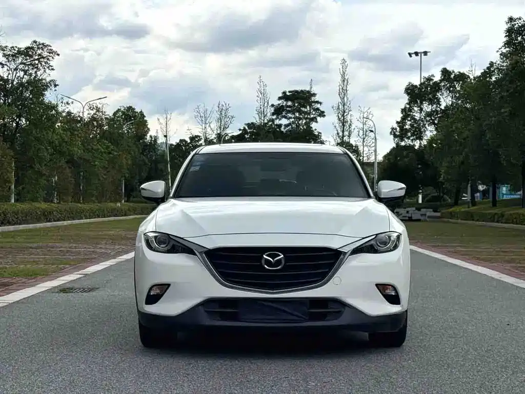 Mazda CX-4 2018 — фото 2