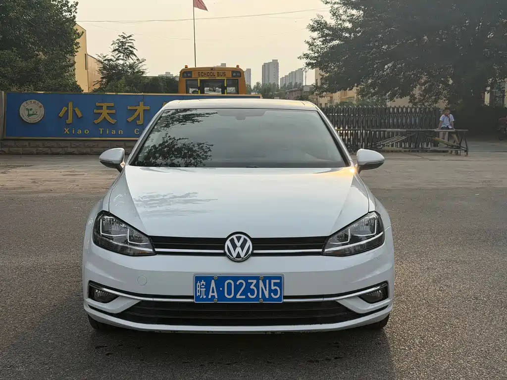 Volkswagen Golf 2020