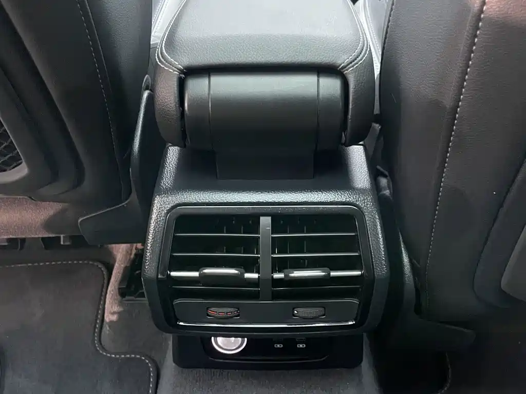 Audi Q3 2022 — фото 10