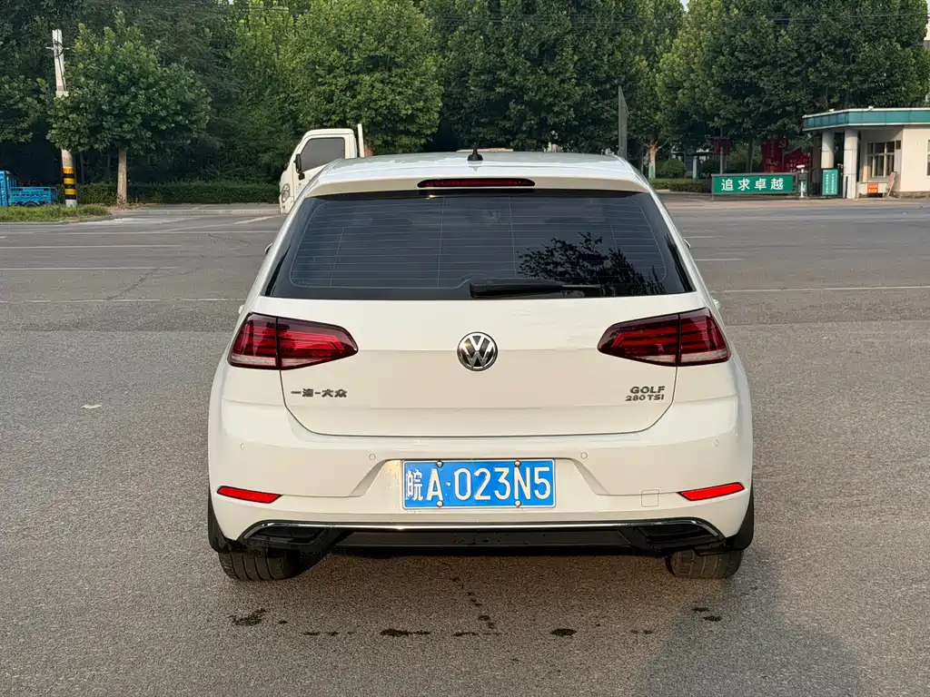Volkswagen Golf 2020