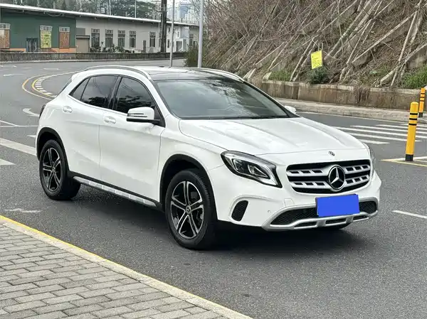 Mercedes-Benz GLA 2018