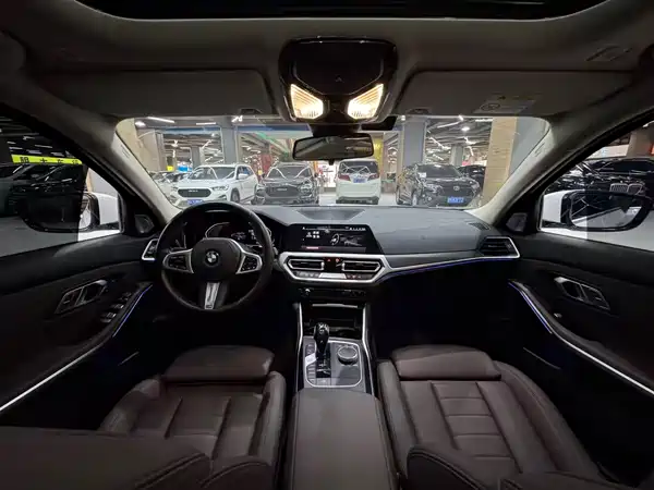 BMW 3 Series 2021