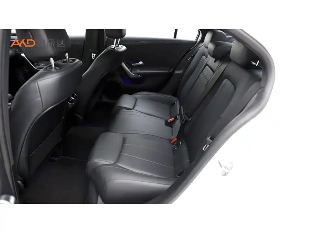 Mercedes-Benz A-Class 2022 — фото 7