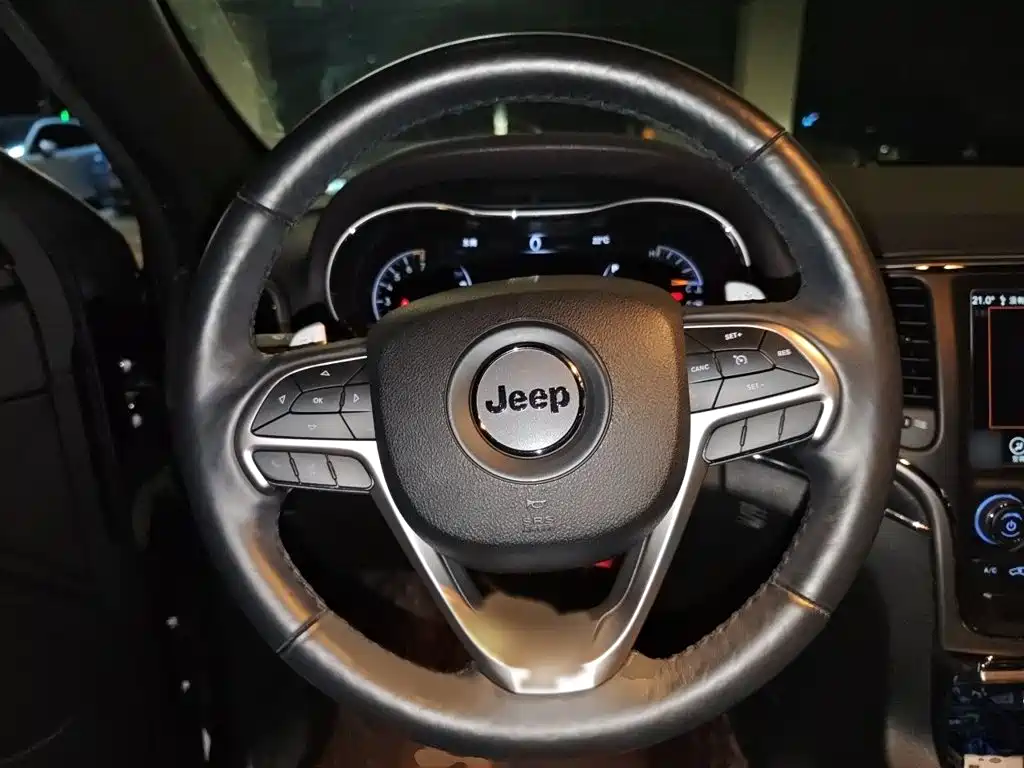 Jeep Grand Cherokee 2019