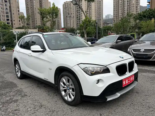BMW X1 2011