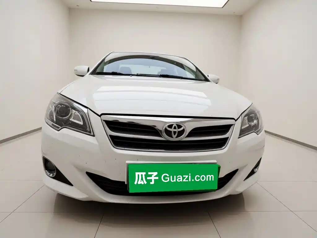 Toyota Corolla 2015 — фото 24