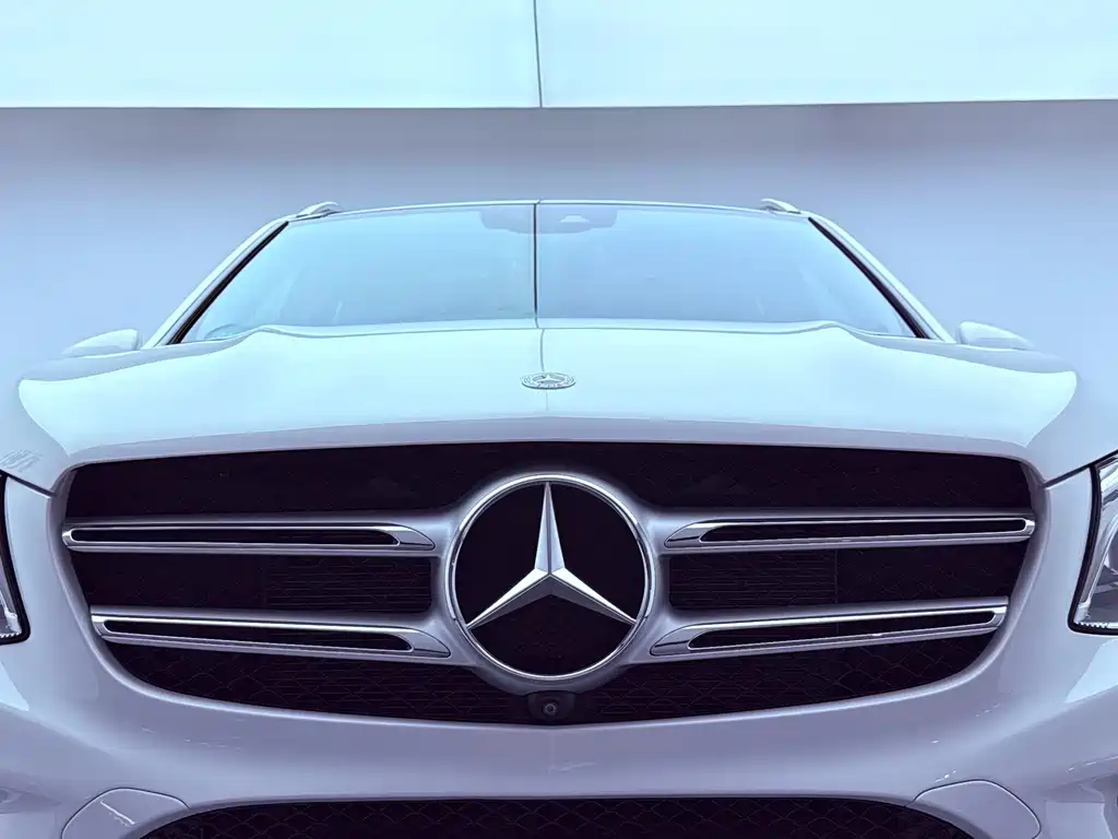 Mercedes-Benz GLE 2018 — фото 32