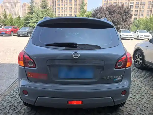 Nissan Qashqai 2015