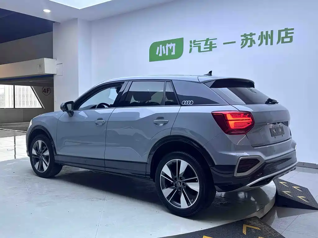 Audi Q2L 2022