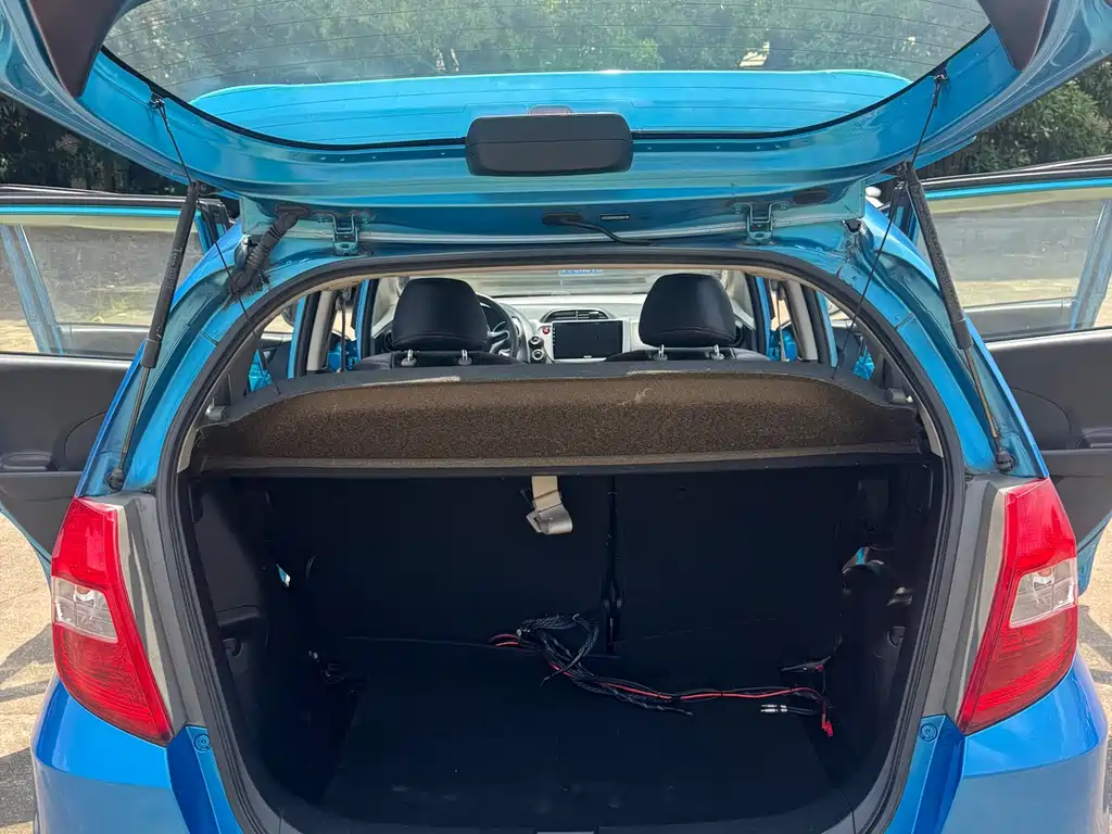 Honda Fit 2014 — фото 11