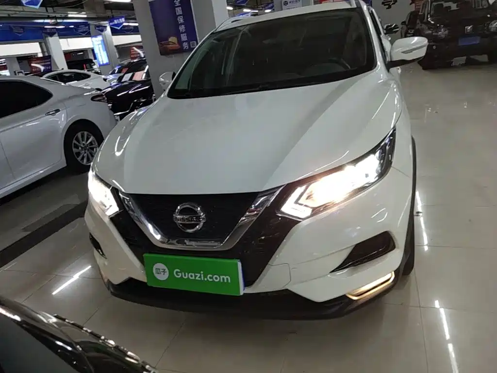 Nissan Qashqai 2022 — фото 3