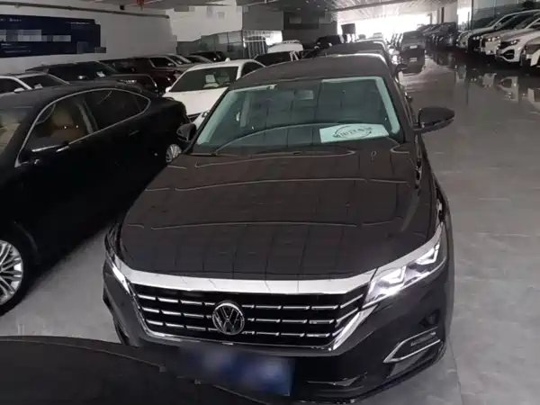 Volkswagen Passat 2021