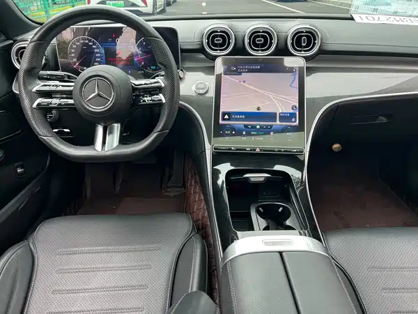 Mercedes-Benz C-Class 2022