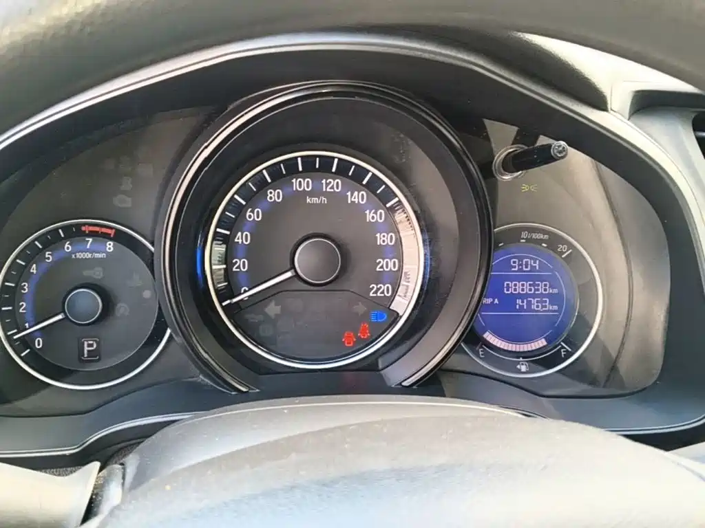 Honda Fit 2017 — фото 12