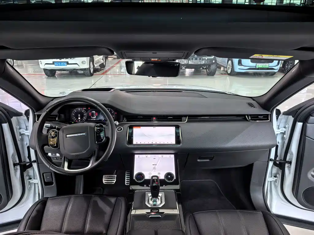 Land Rover Range Rover Evoque 2020 — фото 6